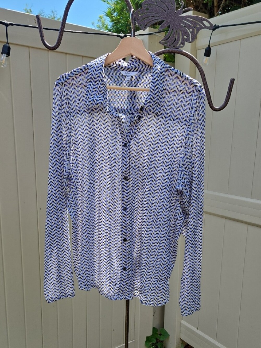 Reitmans Light Blue & White Chevron-Pattern Men's Button-Down Shirt